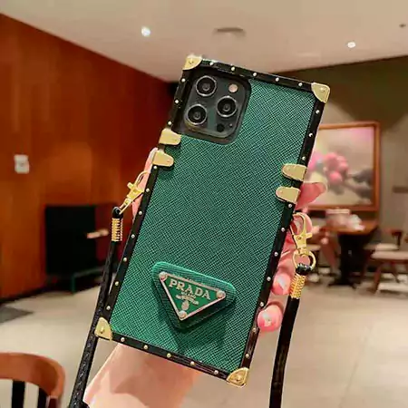 prada iphone16ケース トランク型