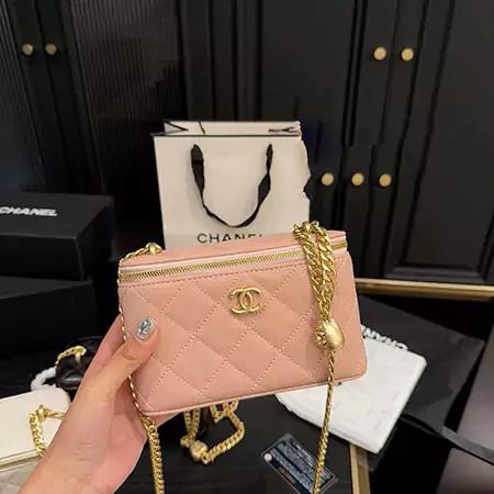 CHANEL ヴァニティバッグ