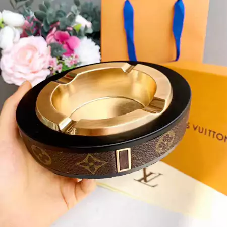 ルイヴィトン 真鍮灰皿