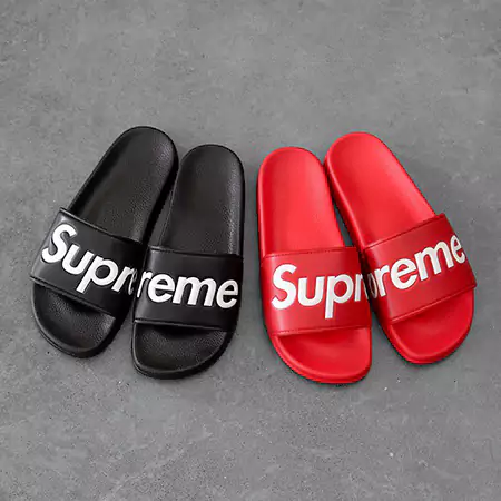 SUPREME シャワーサンダル