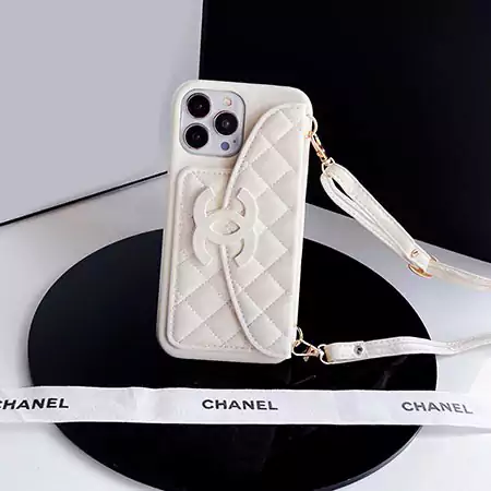 Chanel iphone16 proケース ストラップ付き