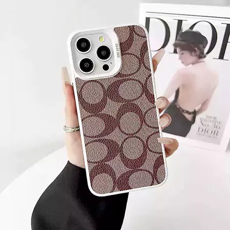 コーチ シグネチャー iphone17 カバー
