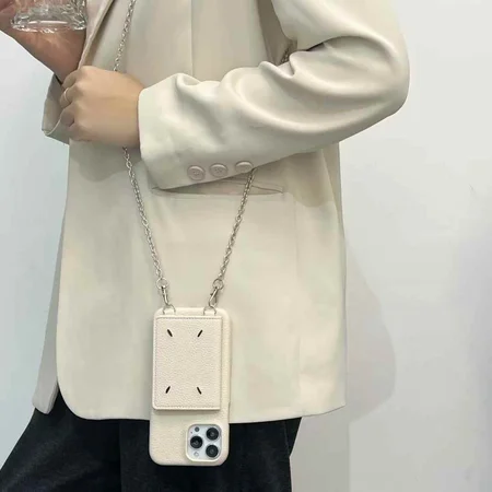 メゾン マルジェラiphone16ケース ショルダー