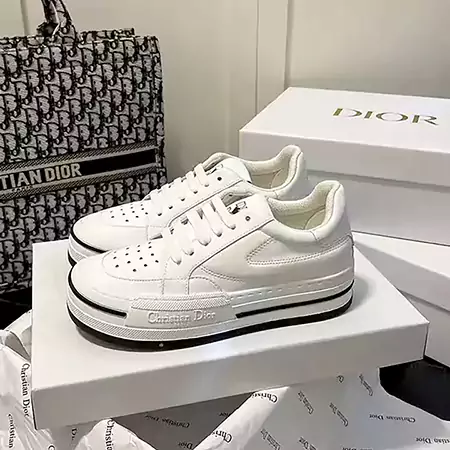 ディオール 厚底 スニーカー