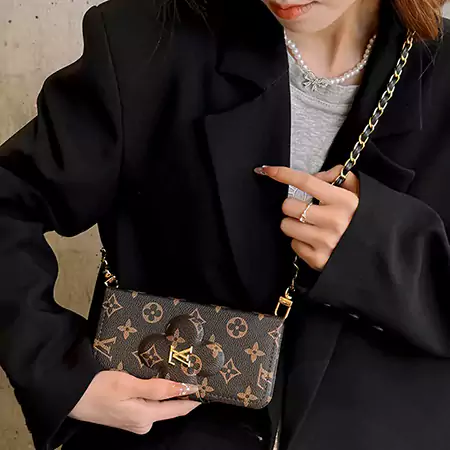 Louis Vuitton アイフォン16スマホケース 手帳型