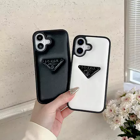 プラダ iPhone 17promax ケース  レザー