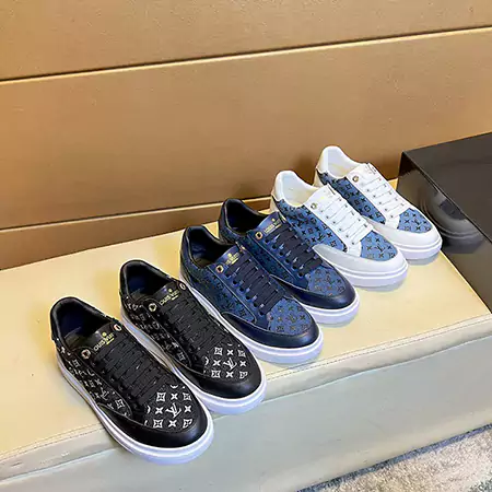 ハイ ブランド くつ