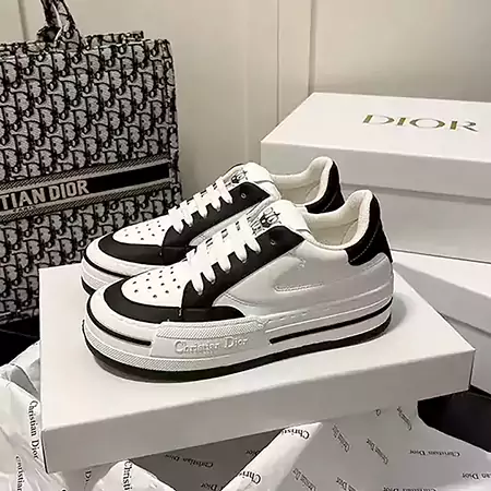 ディオール 厚底 スニーカー