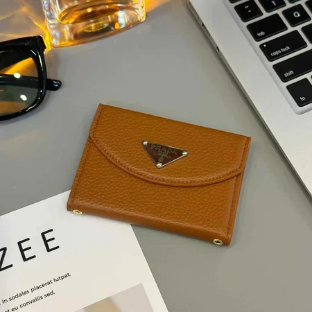 PRADA 財布 コピー