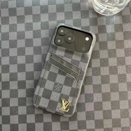 ルイビトンiphone17proスマホケース キルティングレザー