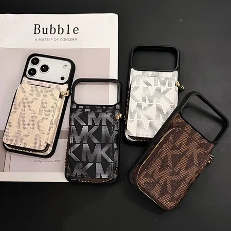 マイケルコースiphone 17 pro 用 ケース