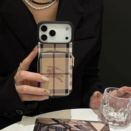 Louis Vuitton iphone17promaxケース ポケット付き