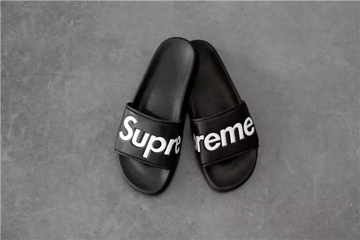 SUPREME サンダル コピー
