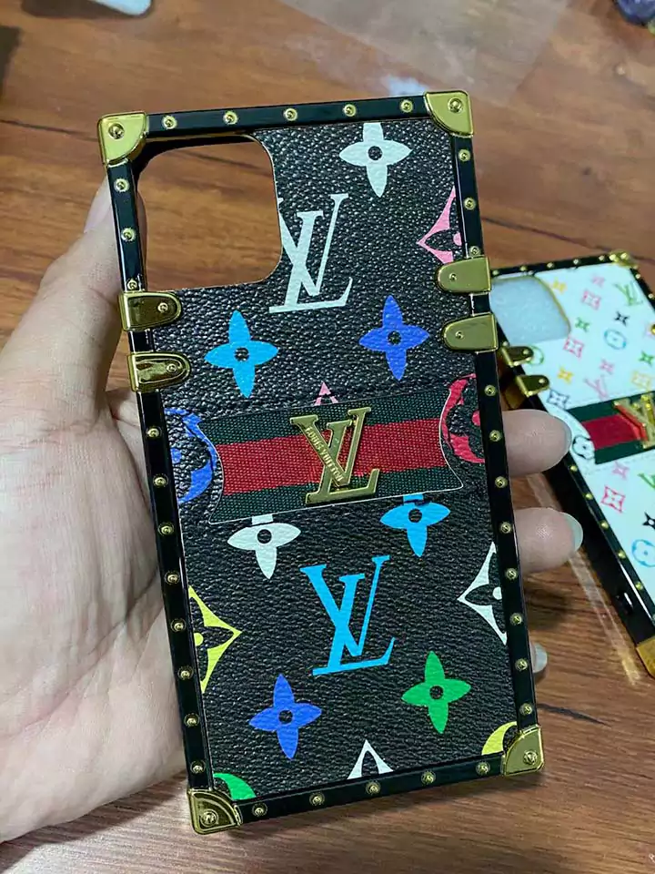 lv iphone16ケース アイトランク  モノグラム