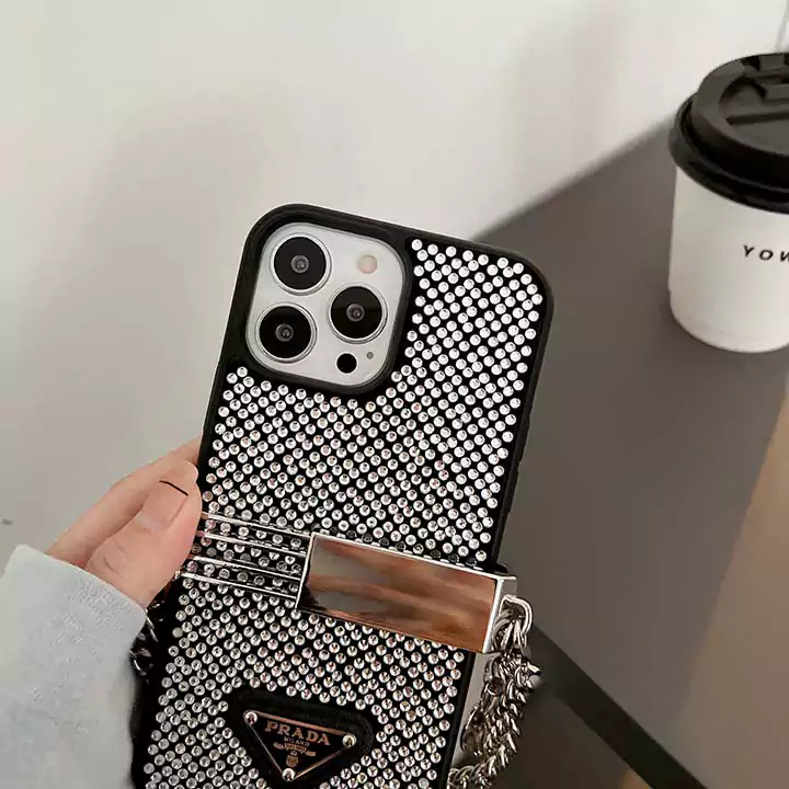 prada iphone16 proケース チェーンストラップ