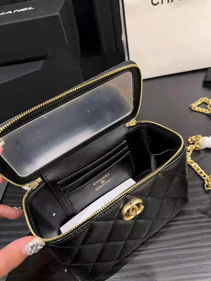 CHANEL ヴァニティバッグ