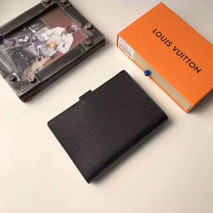 LOUIS VUITTON メモ帳 ダミエ