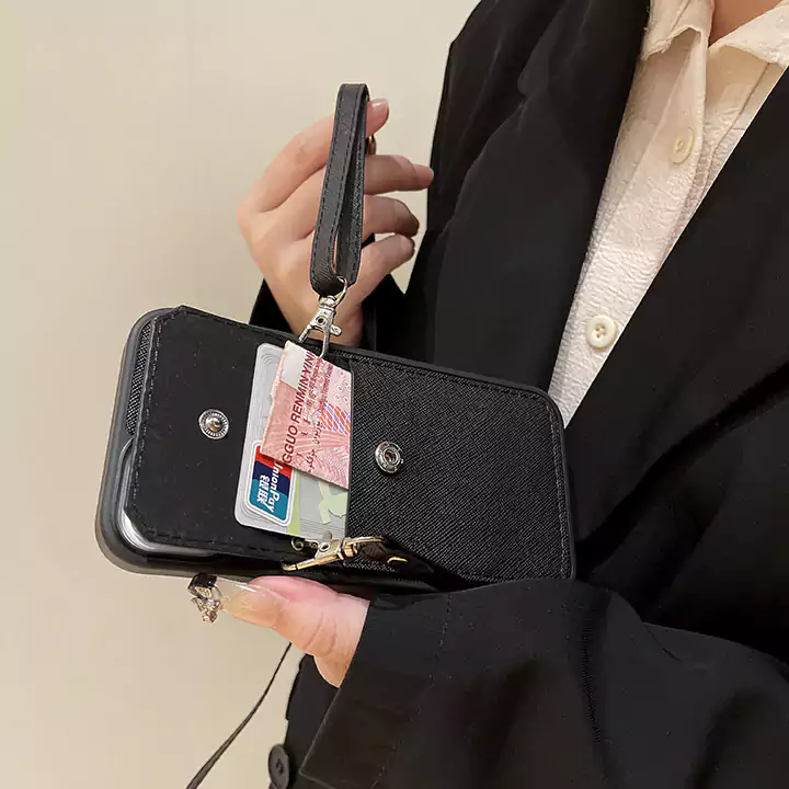 prada iphone16ケース カード収納