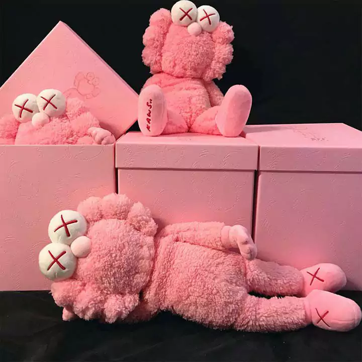 Kaws ぬいぐるみ