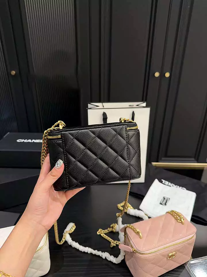 CHANEL ヴァニティバッグ