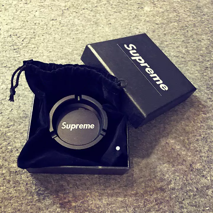Supreme 灰皿小物 
