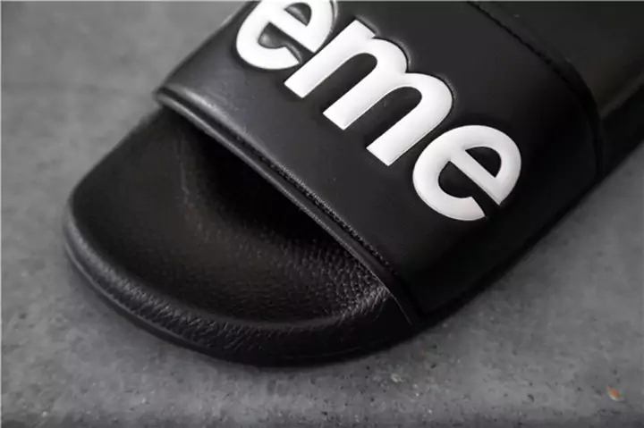 SUPREME ロゴ ビーチ サンダル
