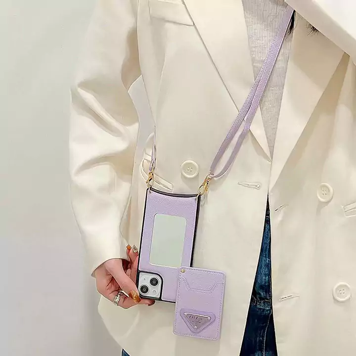 Prada iphone16 女性スマホケース