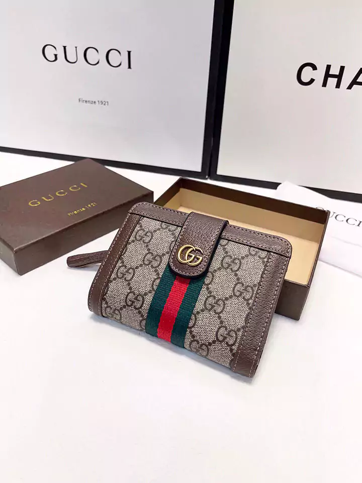 Gucci GGスプリーム 小銭入れ