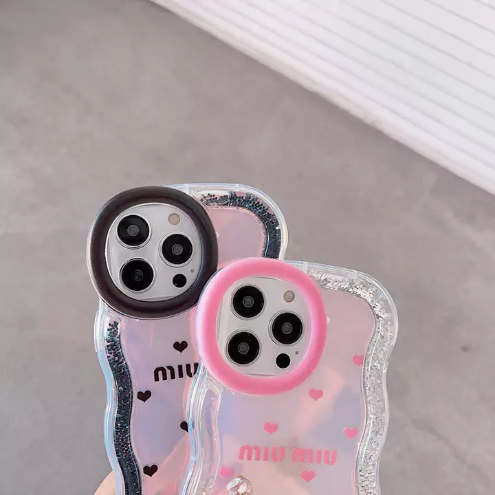 Miumiu iphone15 スマホケース 流砂殻 