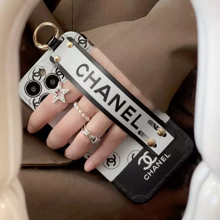 chanel iphone16 proケース シリコン