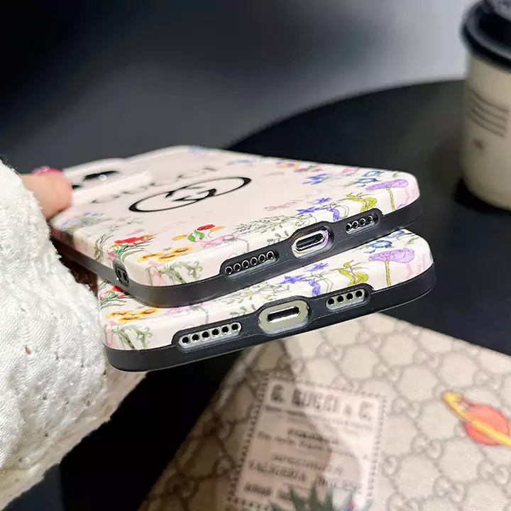  Gucci iphone15 スマホケース 女性が愛用する