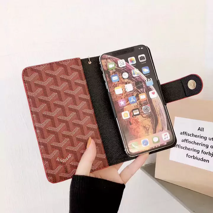 ゴヤール iphone16手帳カバー