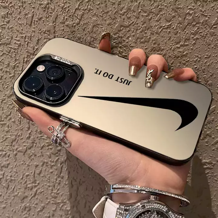 nike iphone16 pro maxケース