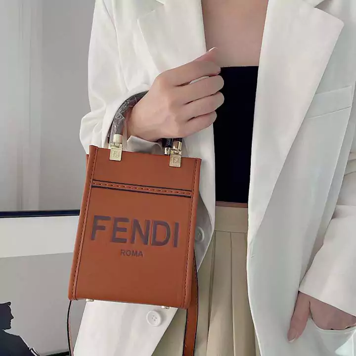 フェンディ ショルダー バッグ
