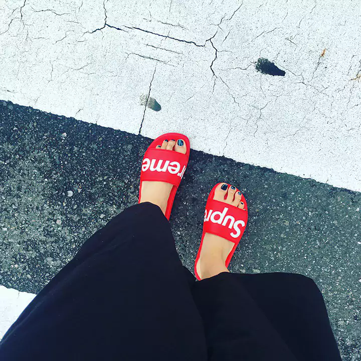 SUPREME サンダル コピー