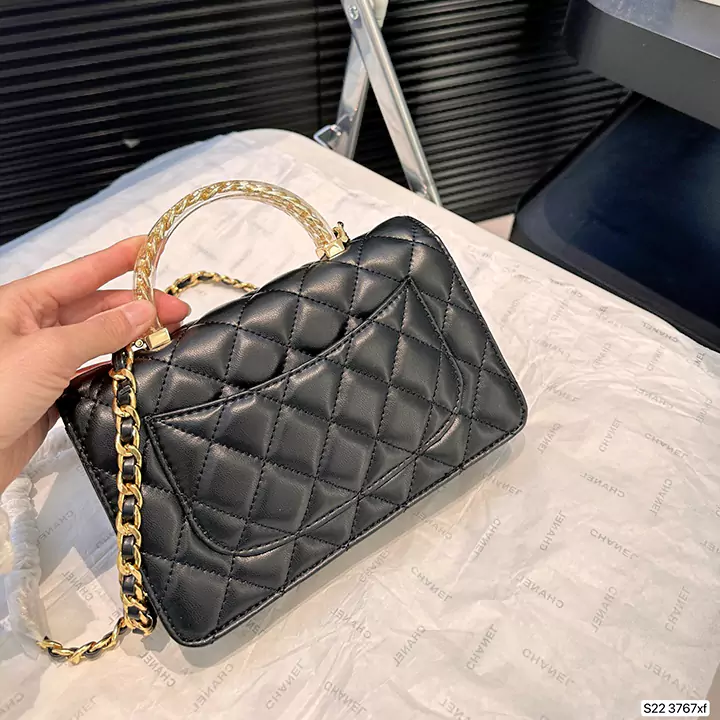 chanel マトラッセ ショルダーバッグ