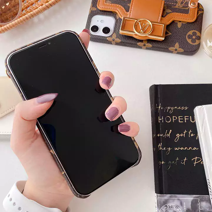 LOUIS VUITTON iphone16 pro maxケースダミエ