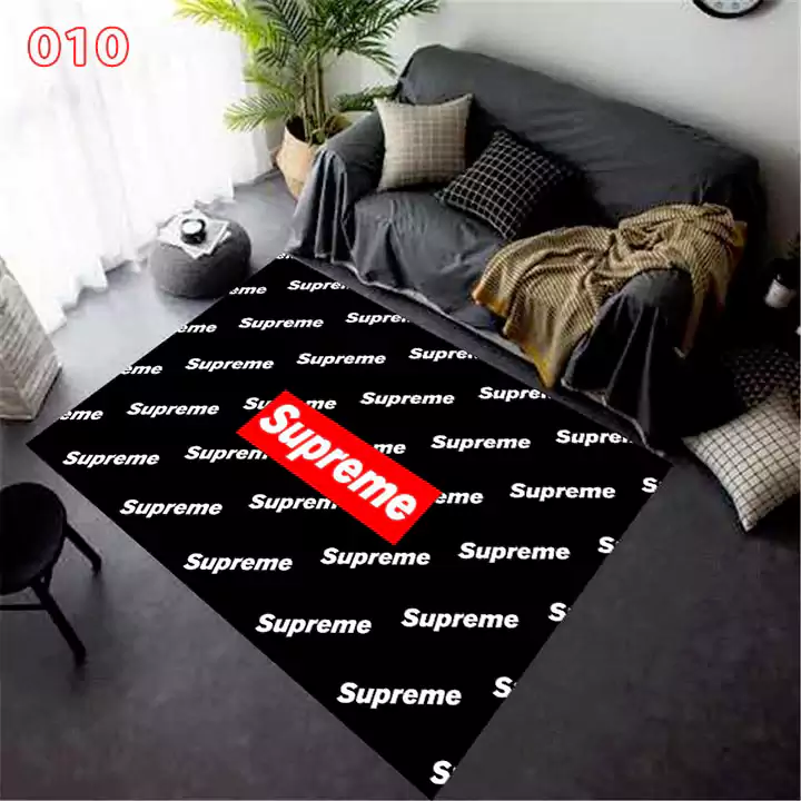 Supreme 部屋マット