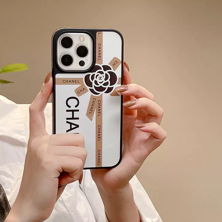 chanel iphone16 plusケース 白 黒