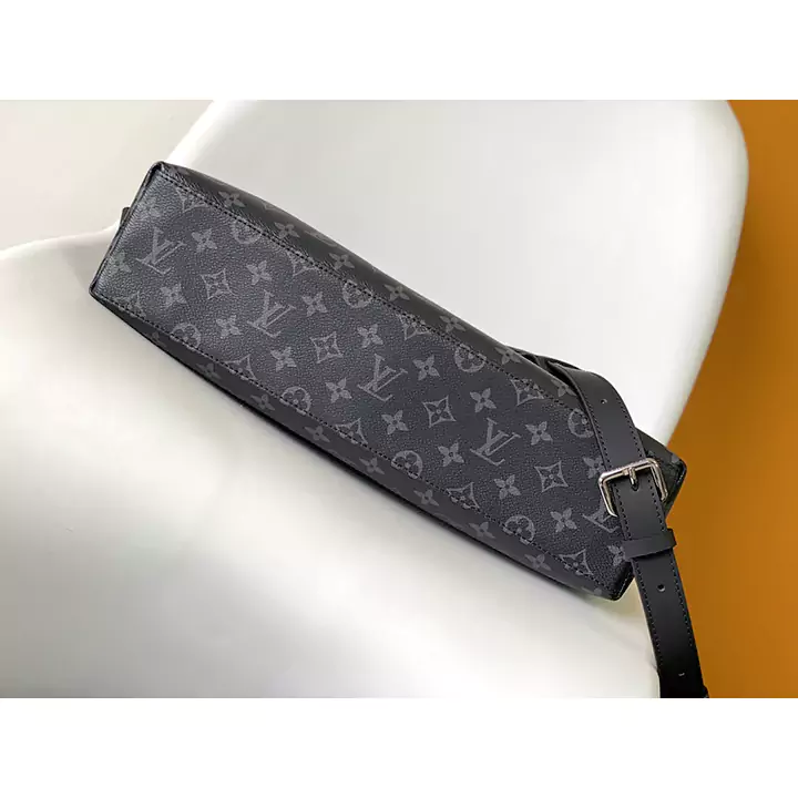 lv 2wayショルダーバッグ 男性