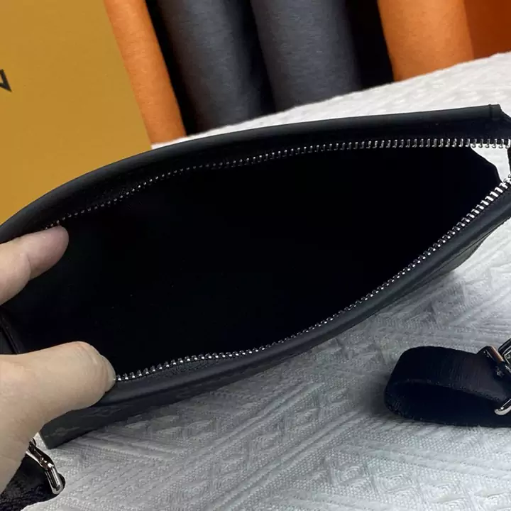 ルイヴィトン ショルダー バッグ メンズ