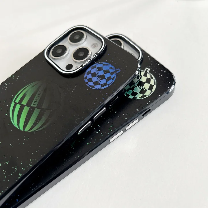 prada iphone16 pro携帯ケース 通販