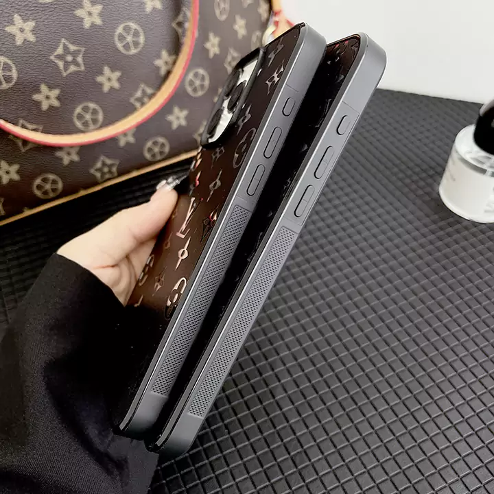 ルイヴィトン iphone16 proケース ワイヤレス 充電 対応