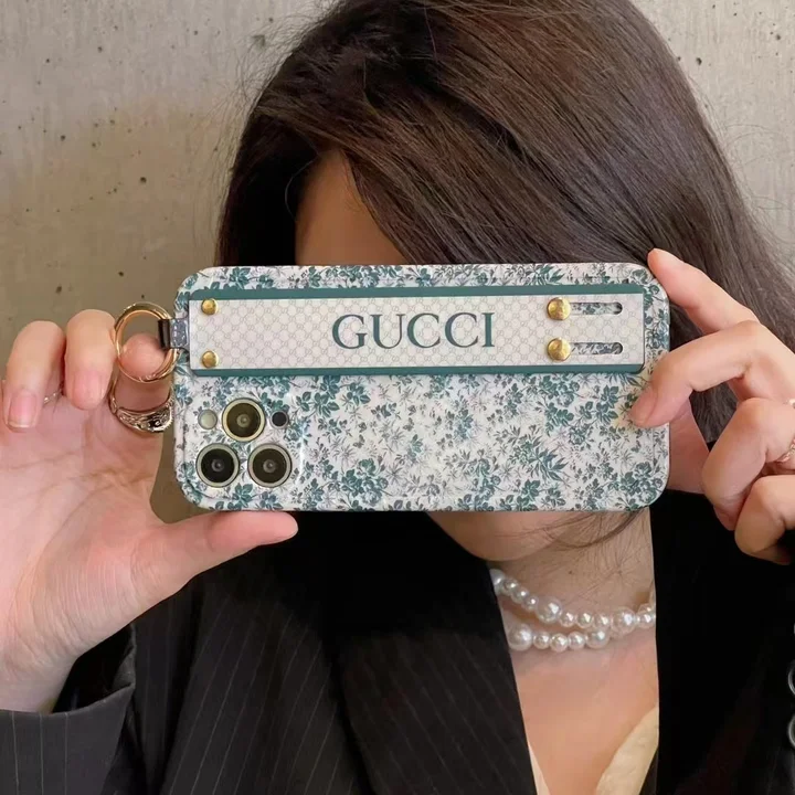 gucci iphone17ケース 花柄