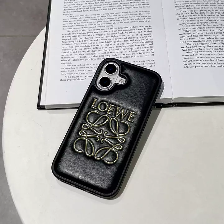 ロエベ アナグラム iphone 17 proケース