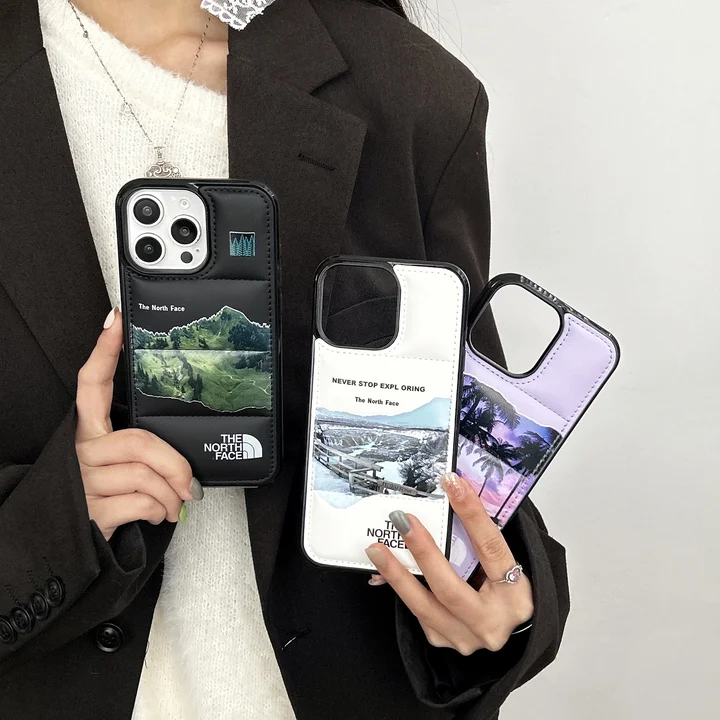ノースフェイス ダウンジャケット風 iPhone 17 ケース