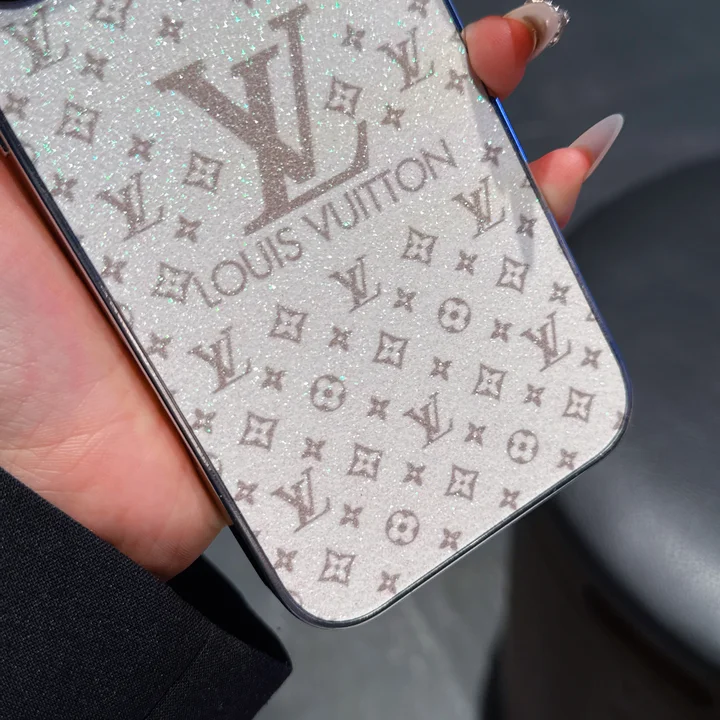 ルイヴィトンスマホケース 一体型