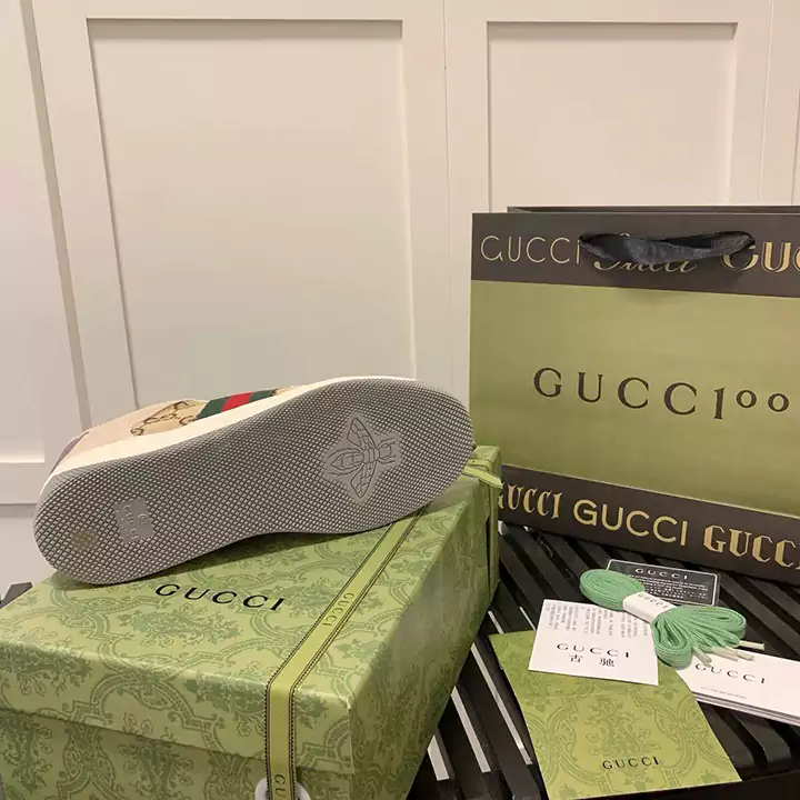グッチ スクリーナー コピー