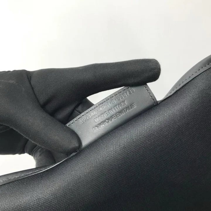 バレンシアガ ハンドバック