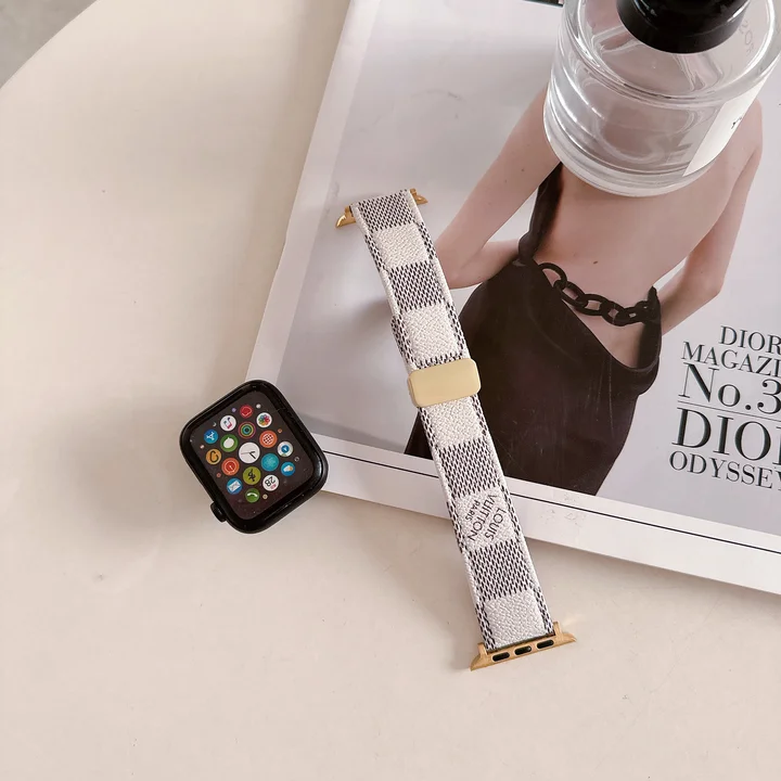 ルイヴィトン Apple Watch 10 レザーベルト